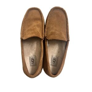 UGG Womens US 9 Brown Suede Shearling Lined Moccasin Slippers Like New